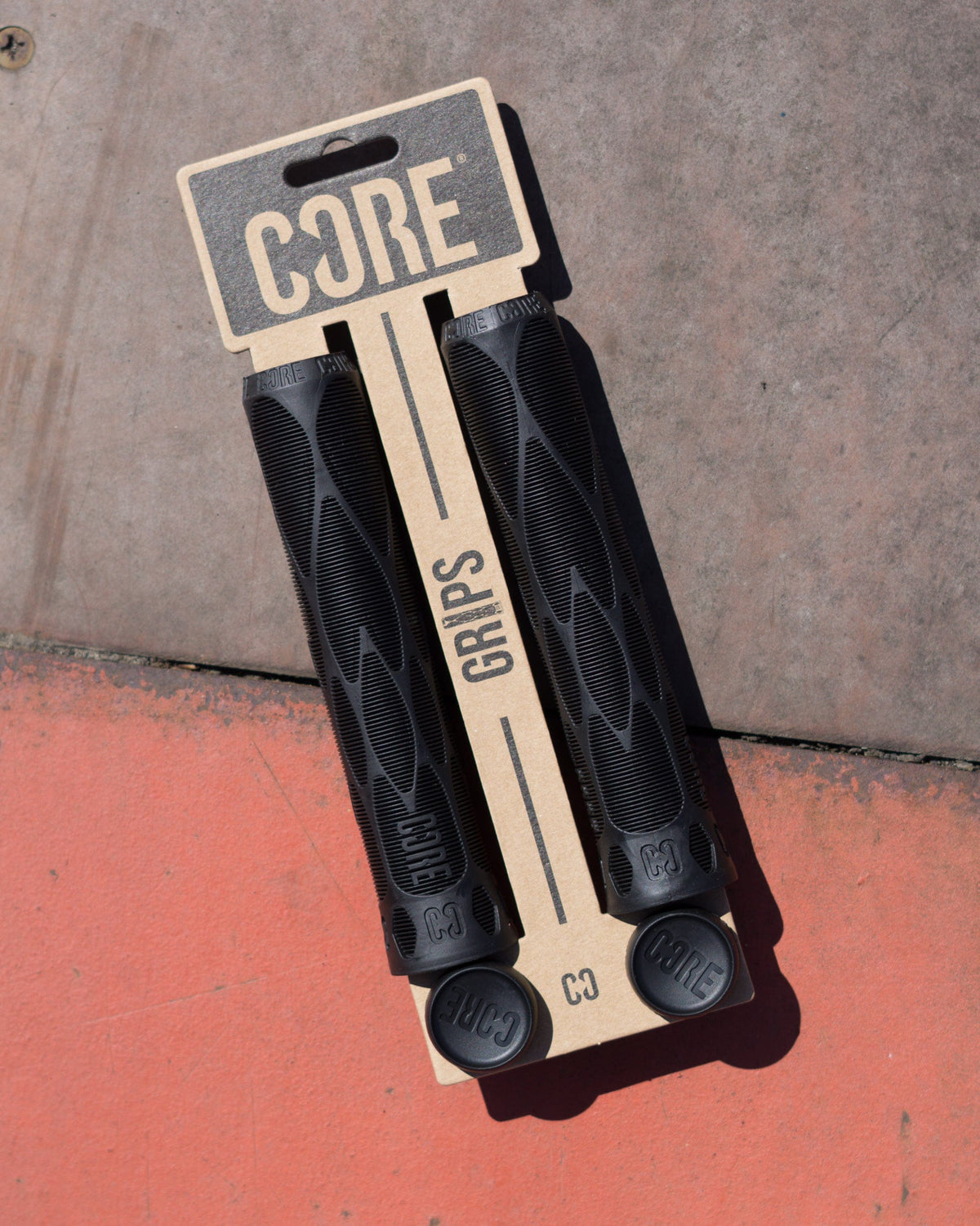 CORE Pro Scooter Handlebar Grips Soft 170mm Black I Scooter Grips Alt View Packaging