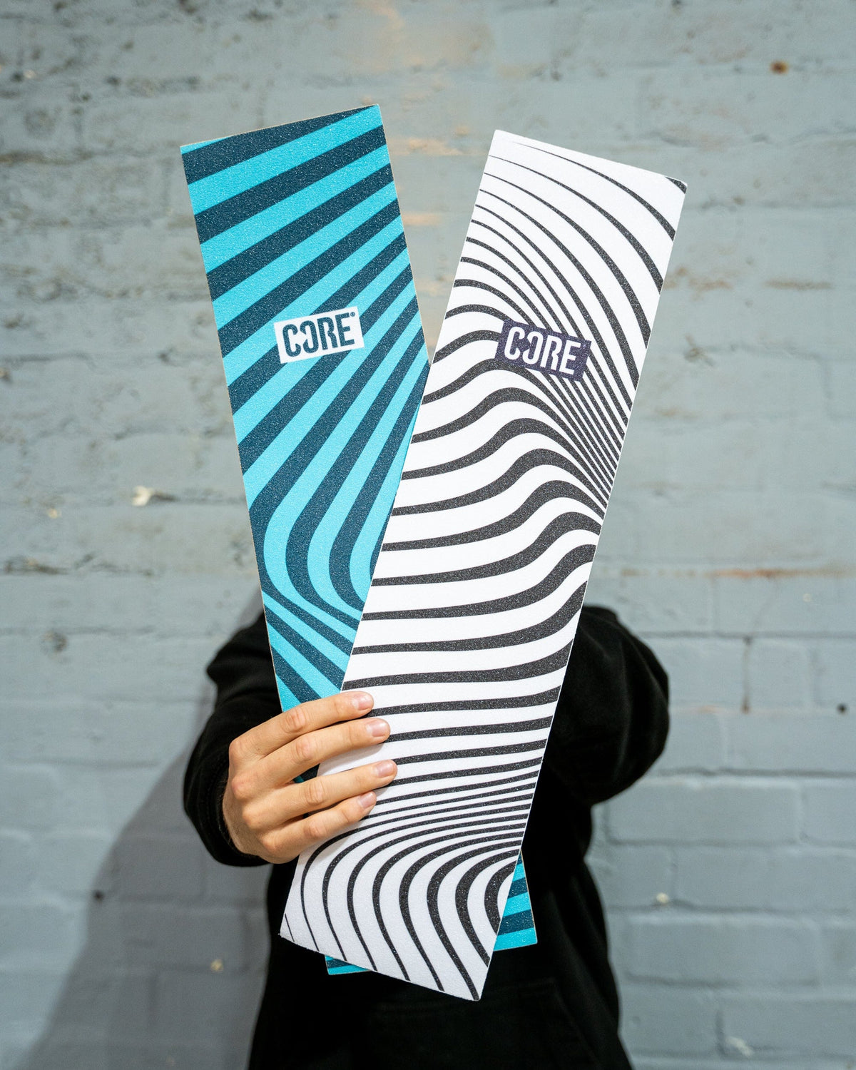 CORE Scooter Grip Tape Vibe Teal I Grip Tape Scooter Holding