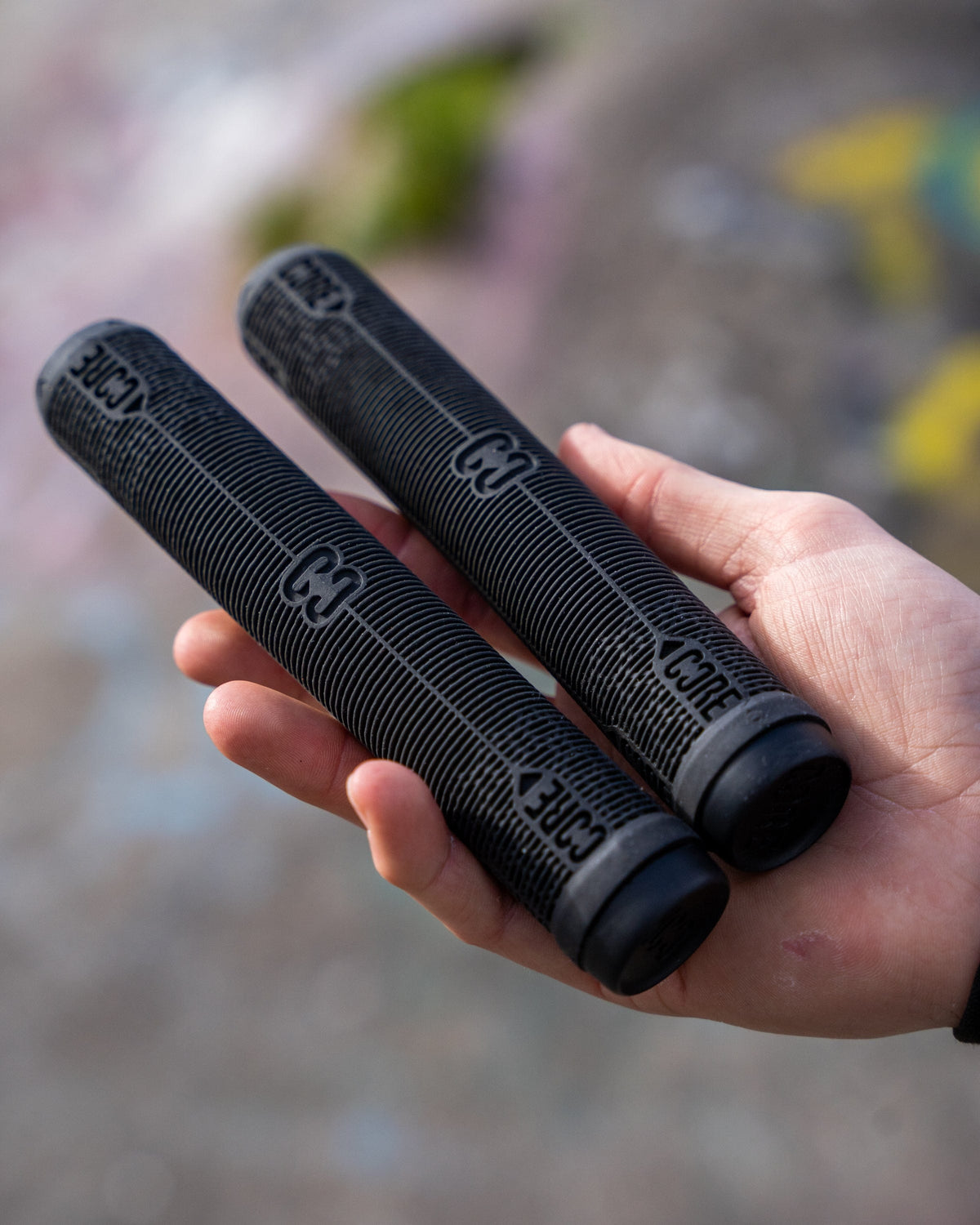 CORE Skinny Boy Scooter Handlebar Grips 170mm Black I Scooter Grips Holding
