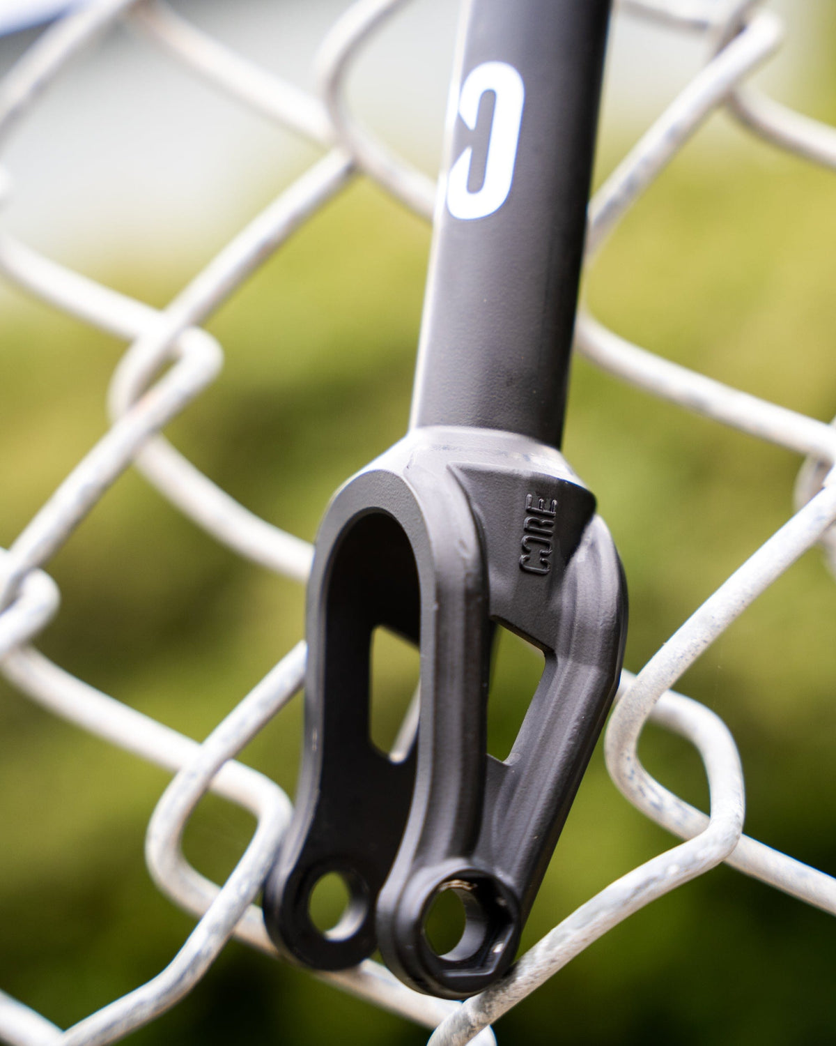 CORE SL2 IHC Scooter Fork Black I Scooter Fork Alternate Background