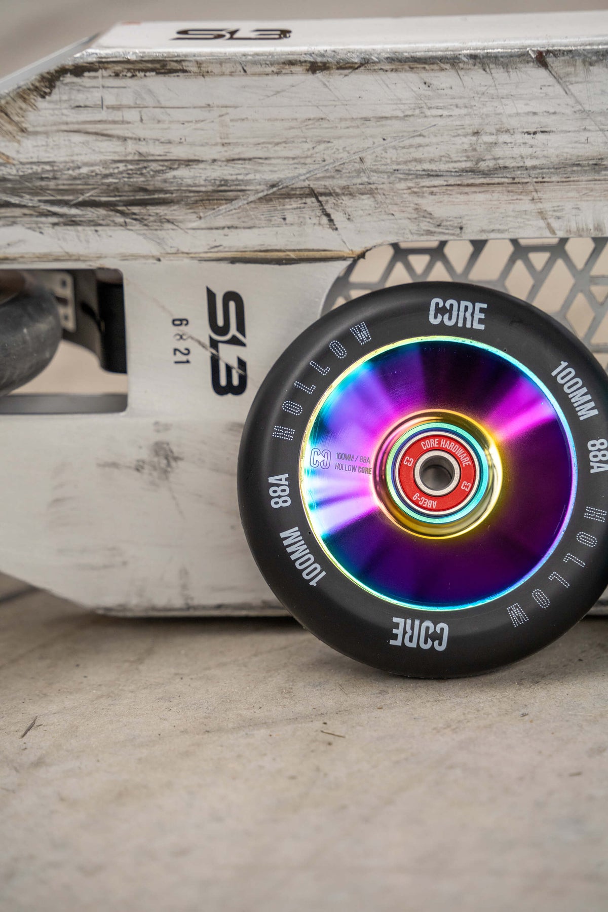 CORE Hollow Stunt Scooter Wheel 100mm - NeoChrome/Black