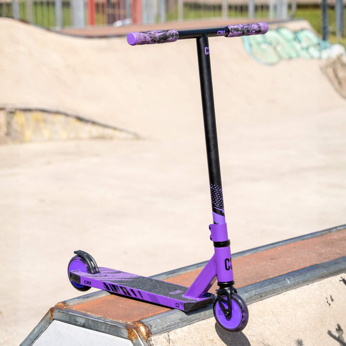 CORE CB1 complete scooter in black and purple