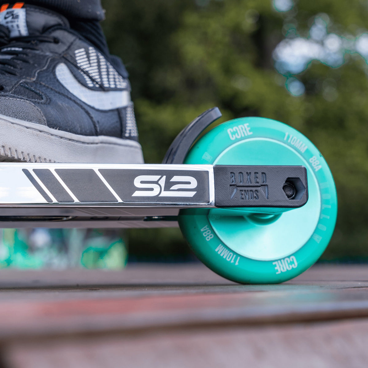 CORE Nylon Deck Ends Black I Scooter Box Ends In Use