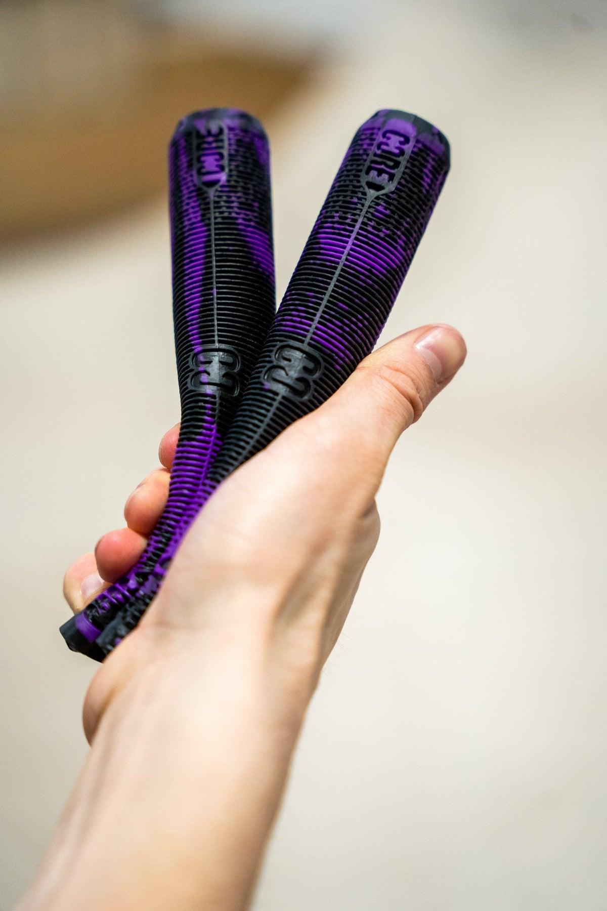CORE Skinny Boy Scooter Handlebar Grips 170mm Purple/Black I Scooter Grips Squish