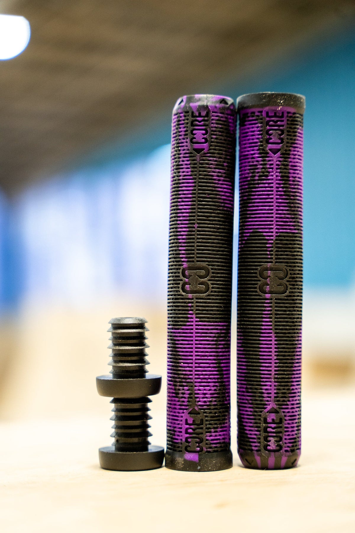 CORE Skinny Boy Scooter Handlebar Grips 170mm Purple/Black I Scooter Grips Complete Product