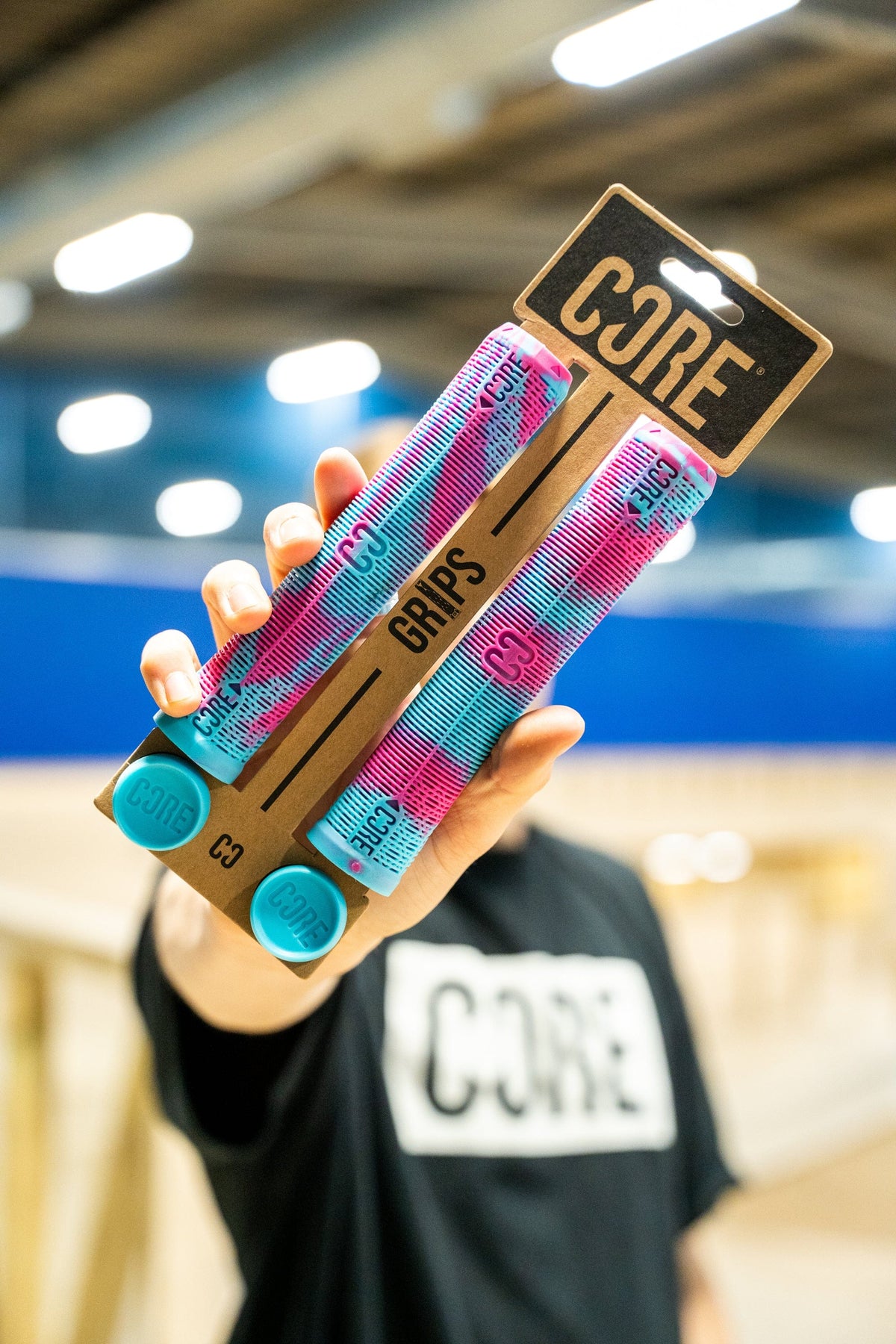 CORE Skinny Boy Scooter Handlebar Grips 170mm RefresherI Scooter Grips Holding