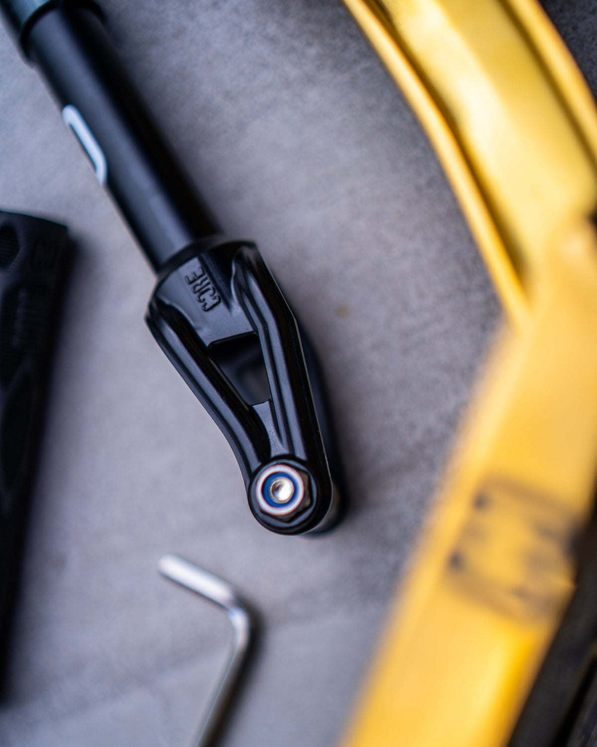 CORE SL2 IHC Scooter Fork Black I Scooter Fork Among Hardware